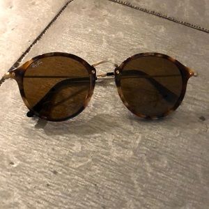 lightly worn tortoise and gold round fleck ray-ban